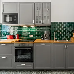  Apartamento The Tieckstr Loft For Up To 7 People With 2 Bathrooms