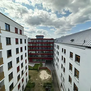 Either Private 2b2b Or Shared 1b1b, Luxury, Bright, Spacious Appartement